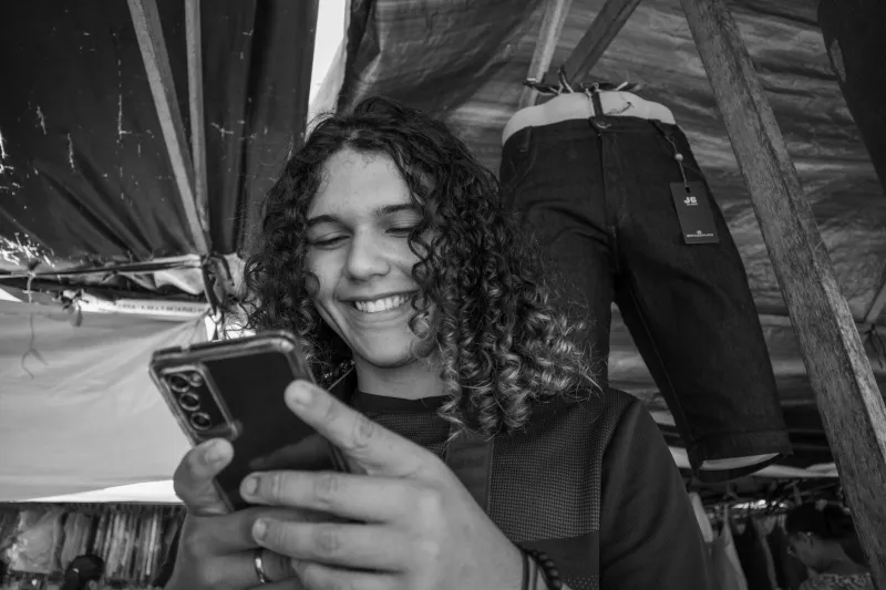Fala, minha gente: como a internet brasileira está reinventando a língua em tempo real