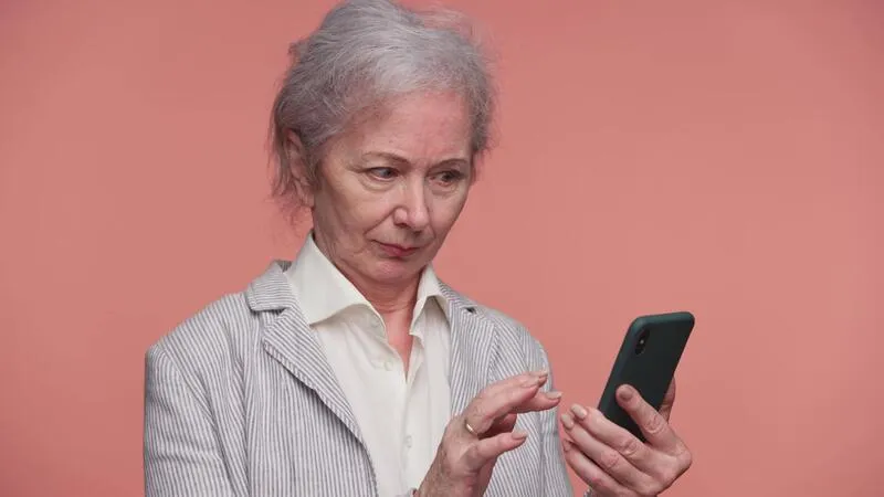 Vovó foi ao TikTok e não voltou mais: como os mais velhos estão ensinando a internet a valorizar o que é real